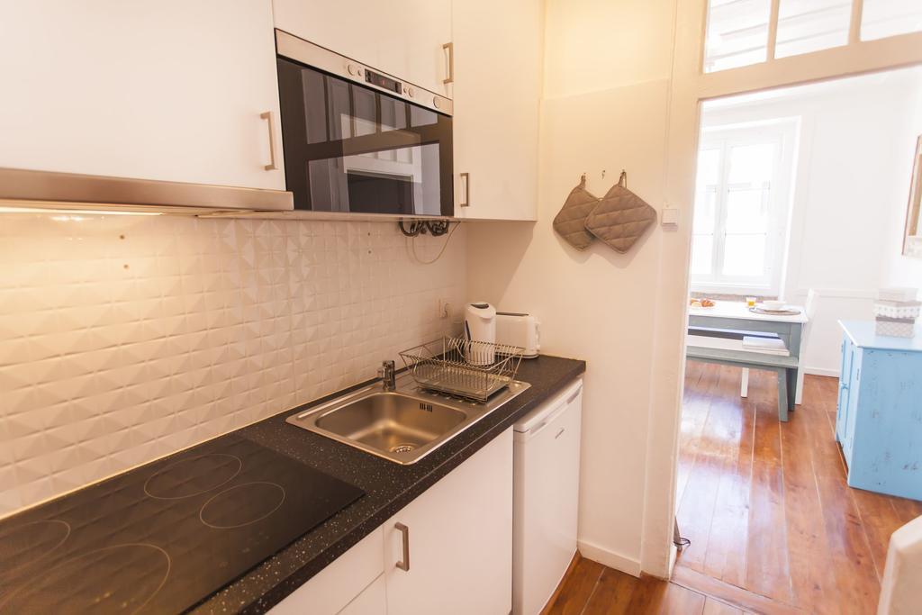 Lovelystay - Cosy Bairro Alto Duplex Лиссабон Экстерьер фото