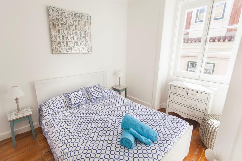 Lovelystay - Cosy Bairro Alto Duplex Лиссабон Экстерьер фото
